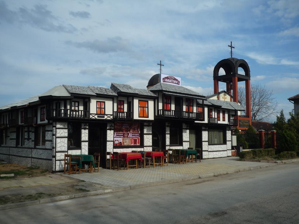 The Monastery Guest House Koshov エクステリア 写真